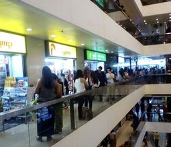 Peninsula Plaza (D6), Retail #598078911